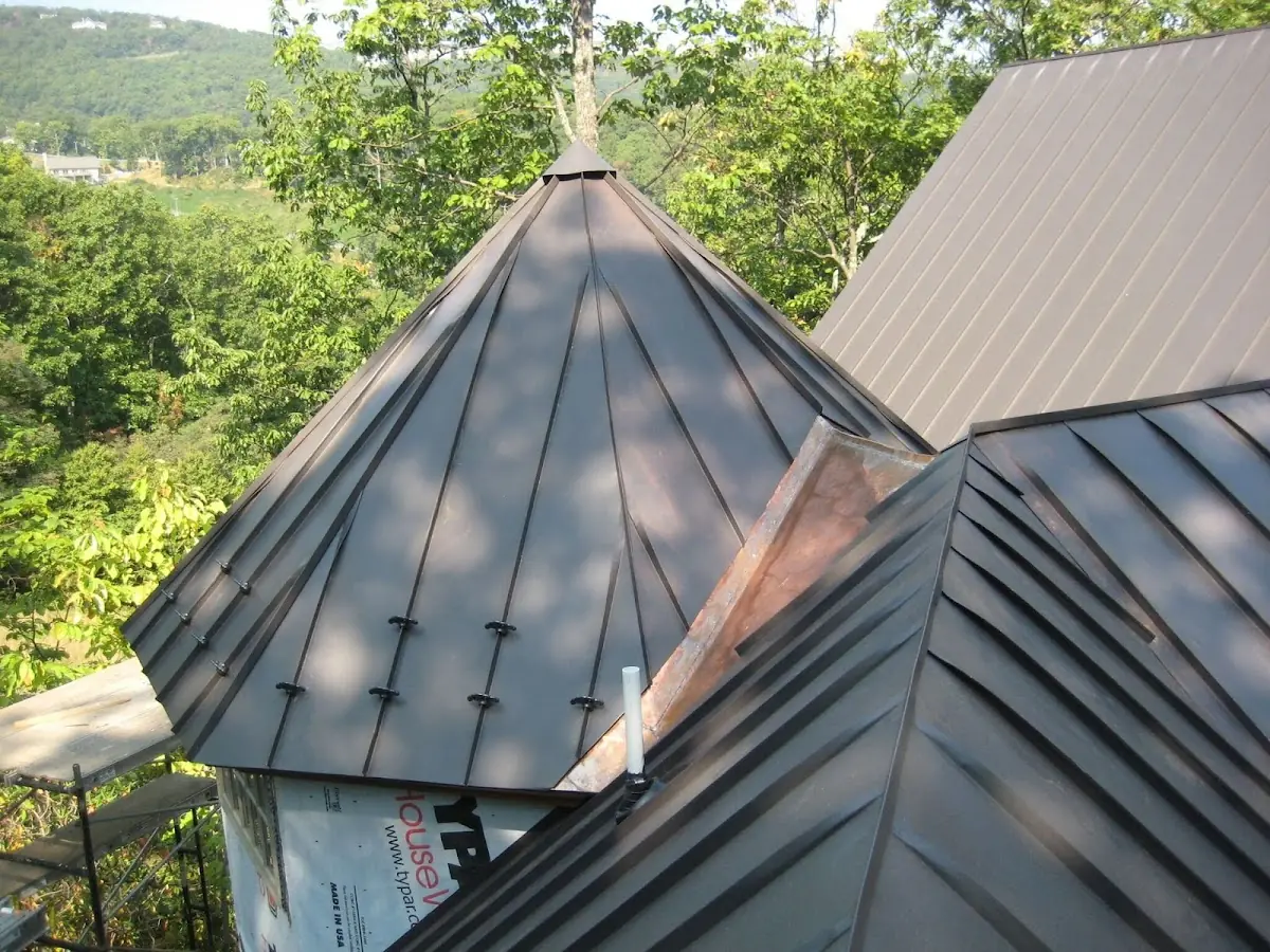 Professional Roof Tarp Installation by Craftsman Roofing in Georgia Tech